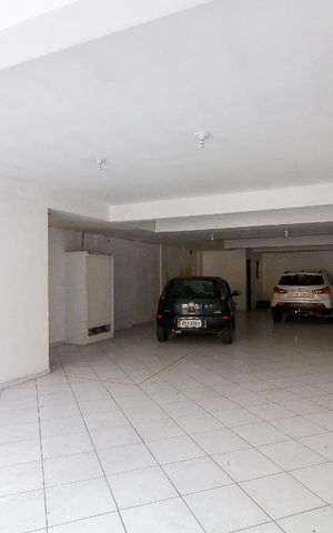 Casa à venda com 500m², 5 quartos e 8 vagasGaragem