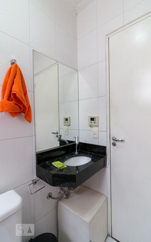 Casa à venda com 500m², 5 quartos e 8 vagasBanheiro da varanda