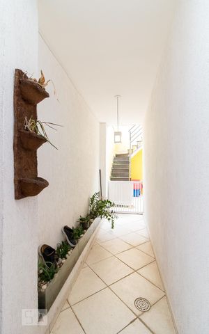 Casa à venda com 500m², 5 quartos e 8 vagasCorredor lateral