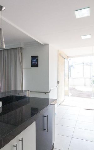 Casa à venda com 500m², 5 quartos e 8 vagasEspaço gourmet