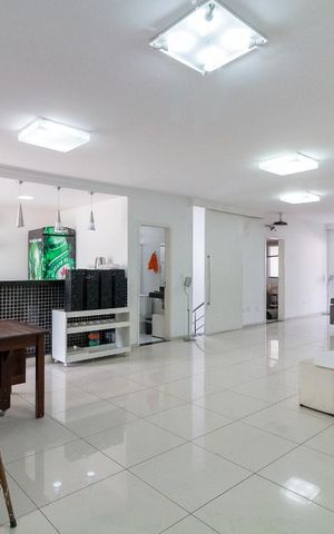 Casa à venda com 500m², 5 quartos e 8 vagasEspaço gourmet