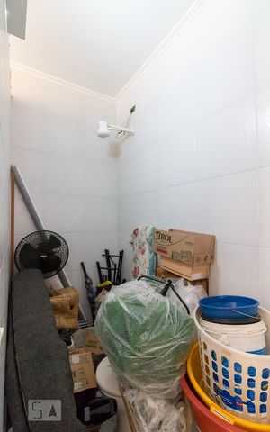 Casa à venda com 500m², 5 quartos e 8 vagasBanheiro de serviço