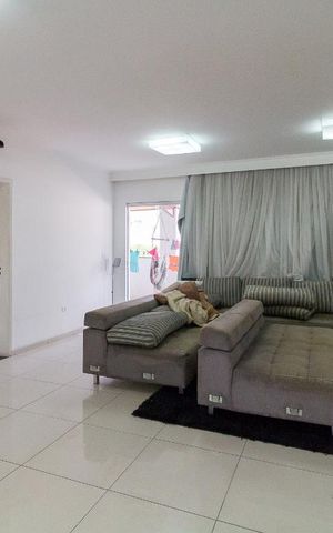 Casa à venda com 500m², 5 quartos e 8 vagasSala 2