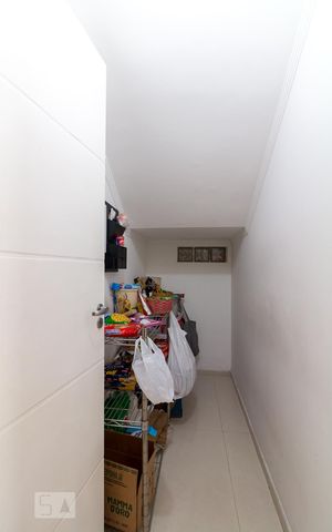 Casa à venda com 500m², 5 quartos e 8 vagasDespensa