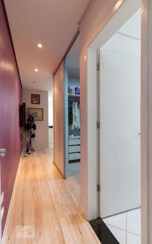 Casa à venda com 500m², 5 quartos e 8 vagasQuarto 1 suíte