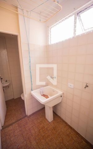 Apartamento para alugar com 73m², 3 quartos e 1 vaga Apartamento para alugar com 73m², 3 quartos e 1 vagaCozinha / Lavanderia