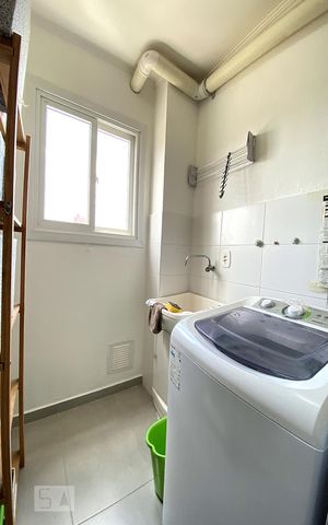 Apartamento à venda com 55m², 2 quartos e 1 vagaCozinha e Área de Serviço