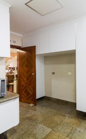 Apartamento à venda com 514m², 3 quartos e 5 vagasCozinha