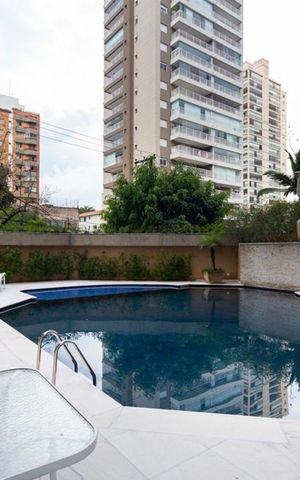 Apartamento à venda com 514m², 3 quartos e 5 vagasPiscina