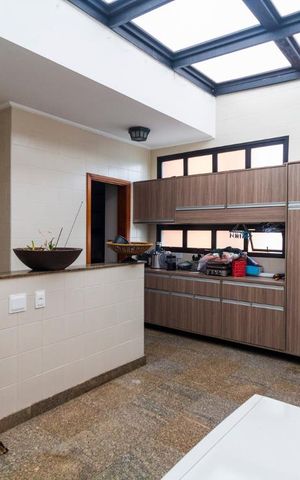 Apartamento à venda com 514m², 3 quartos e 5 vagasÁrea de Serviço - Cobertura