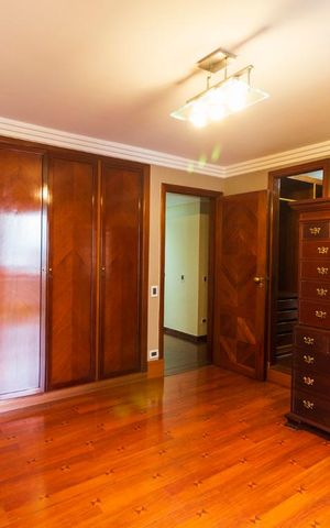 Apartamento à venda com 514m², 3 quartos e 5 vagasQuarto 1 - Suíte