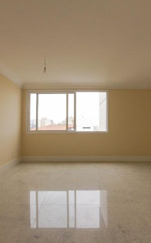 Apartamento à venda com 81m², 3 quartos e 2 vagas Apartamento à venda com 81m², 3 quartos e 2 vagasSala