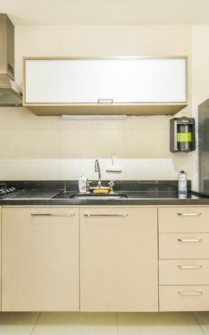 Studio para alugar com 38m², 1 quarto e 1 vaga Studio para alugar com 38m², 1 quarto e 1 vagaCozinha