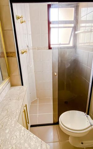 Apartamento para alugar com 90m², 3 quartos e 1 vagaBanheiro Quarto 01