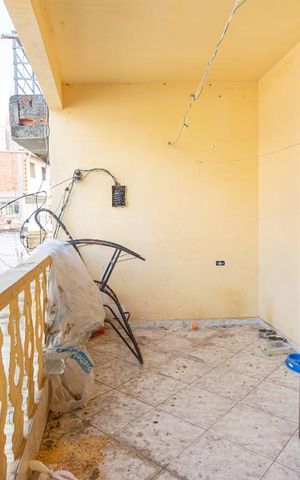 Casa à venda com 163m², 6 quartos e 4 vagasVaranda