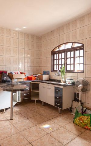 Casa à venda com 163m², 6 quartos e 4 vagasCozinha