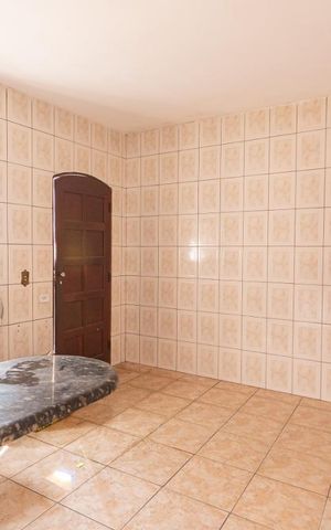 Casa à venda com 163m², 6 quartos e 4 vagasCozinha