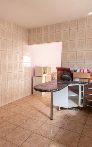 Casa à venda com 163m², 6 quartos e 4 vagasCozinha
