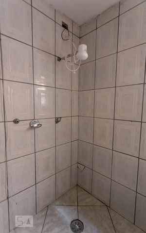 Casa à venda com 163m², 6 quartos e 4 vagasBanheiro
