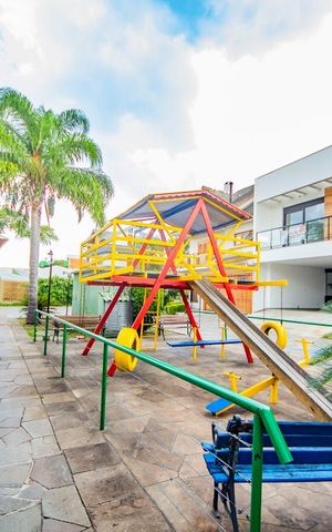 Casa de condomínio à venda com 200m², 3 quartos e 2 vagas Casa de condomínio à venda com 200m², 3 quartos e 2 vagasÁrea Comum - Playground