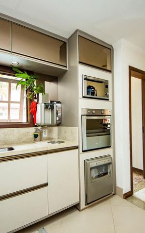 Casa de condomínio à venda com 200m², 3 quartos e 2 vagas Casa de condomínio à venda com 200m², 3 quartos e 2 vagasCozinha