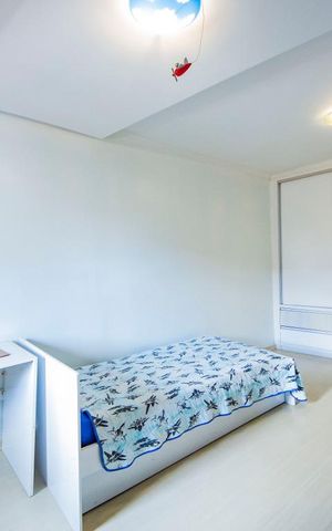 Casa de condomínio à venda com 200m², 3 quartos e 2 vagas Casa de condomínio à venda com 200m², 3 quartos e 2 vagasquarto 3