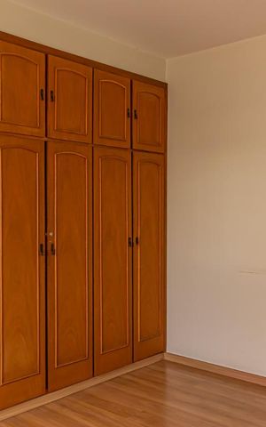 Apartamento à venda com 226m², 4 quartos e 3 vagas Apartamento à venda com 226m², 4 quartos e 3 vagasSuíte 2