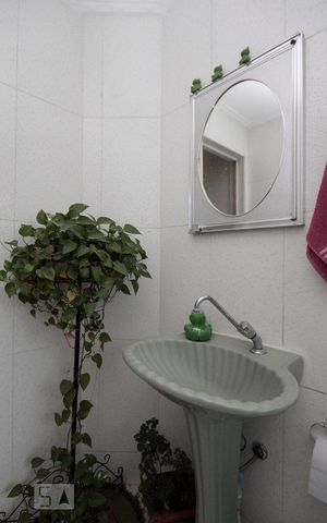 Apartamento à venda com 78m², 2 quartos e sem vagaBanheiro