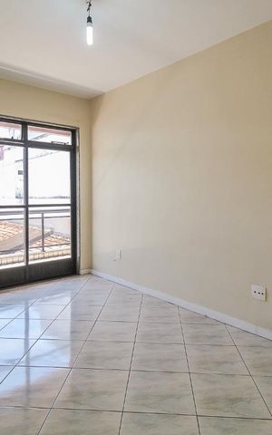 Apartamento à venda com 178m², 4 quartos e 2 vagas Apartamento à venda com 178m², 4 quartos e 2 vagasQuarto 3