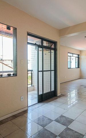 Apartamento à venda com 178m², 4 quartos e 2 vagas Apartamento à venda com 178m², 4 quartos e 2 vagasSala