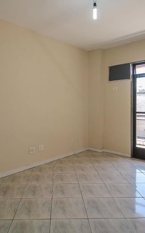 Apartamento à venda com 178m², 4 quartos e 2 vagas Apartamento à venda com 178m², 4 quartos e 2 vagasQuarto 3