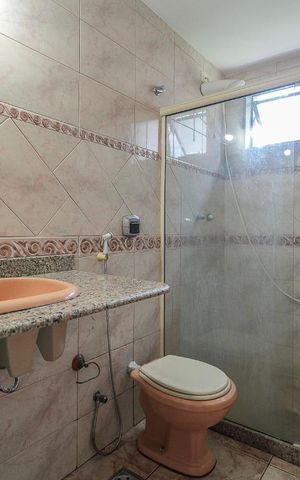 Apartamento à venda com 178m², 4 quartos e 2 vagas Apartamento à venda com 178m², 4 quartos e 2 vagasBanheiro Social