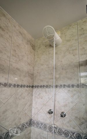 Apartamento à venda com 178m², 4 quartos e 2 vagas Apartamento à venda com 178m², 4 quartos e 2 vagasBanheiro da Suíte