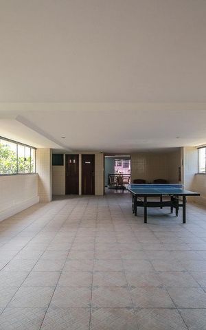 Apartamento à venda com 178m², 4 quartos e 2 vagas Apartamento à venda com 178m², 4 quartos e 2 vagasÁrea comum - Salão de festas