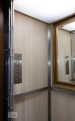 Casa à venda com 280m², 3 quartos e 1 vagaElevador