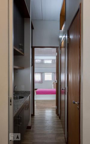 Casa à venda com 280m², 3 quartos e 1 vagaCorredor do terceiro andar