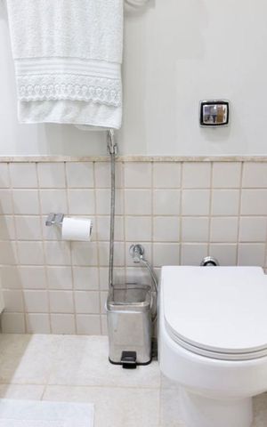 Casa à venda com 280m², 3 quartos e 1 vagaBanheiro 1 da suíte 2