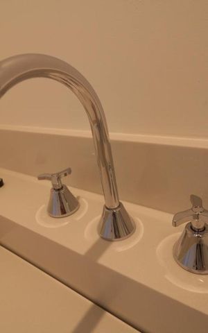 Apartamento à venda com 50m², 2 quartos e 1 vaga Apartamento à venda com 50m², 2 quartos e 1 vagaBanheiro Social - torneira