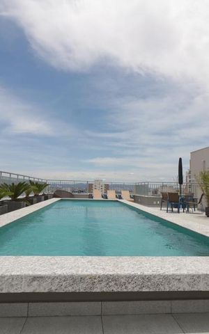 Apartamento à venda com 50m², 2 quartos e 1 vaga Apartamento à venda com 50m², 2 quartos e 1 vagaÁrea comum - Piscina