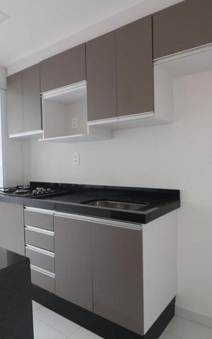 Apartamento à venda com 50m², 2 quartos e 1 vaga Apartamento à venda com 50m², 2 quartos e 1 vagaCozinha - Armários