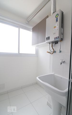 Apartamento à venda com 50m², 2 quartos e 1 vaga Apartamento à venda com 50m², 2 quartos e 1 vagaDetalhe da area de serviço
