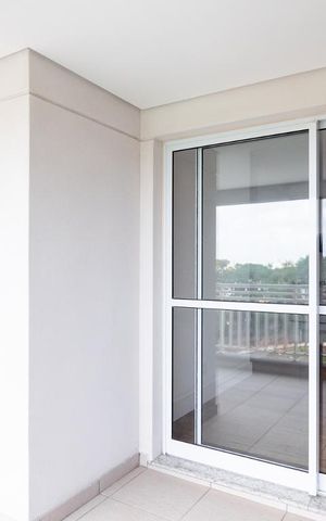 Apartamento à venda com 65m², 2 quartos e 1 vaga Apartamento à venda com 65m², 2 quartos e 1 vagaVaranda