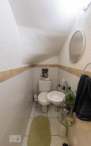 Casa de condomínio à venda com 70m², 2 quartos e 2 vagas Casa de condomínio à venda com 70m², 2 quartos e 2 vagasLavabo