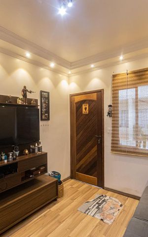 Casa de condomínio à venda com 70m², 2 quartos e 2 vagas Casa de condomínio à venda com 70m², 2 quartos e 2 vagasSala