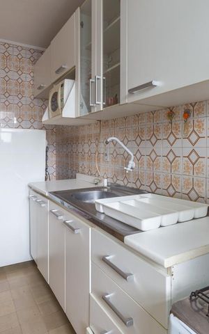 Apartamento à venda com 47m², 1 quarto e sem vaga Apartamento à venda com 47m², 1 quarto e sem vagaCozinha