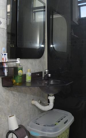 Apartamento à venda com 52m², 2 quartos e 1 vagaBanheiro Social