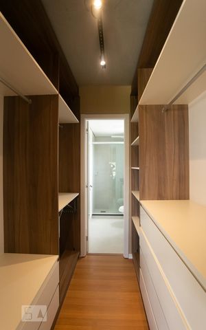 Studio à venda com 42m², 1 quarto e 1 vagaCloset