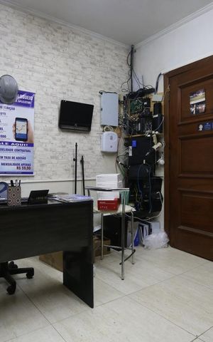 Apartamento para alugar com 800m², 5 quartos e 7 vagasEscritório
