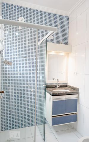 Casa de condomínio à venda com 90m², 3 quartos e 2 vagas Casa de condomínio à venda com 90m², 3 quartos e 2 vagasBanheiro 1 - Suíte