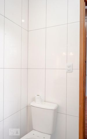 Casa de condomínio à venda com 90m², 3 quartos e 2 vagas Casa de condomínio à venda com 90m², 3 quartos e 2 vagasBanheiro 1 - Suíte